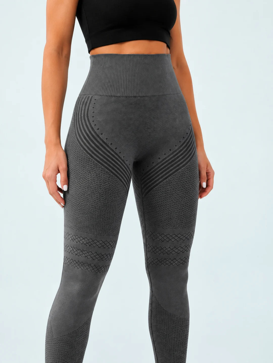 High-rise elastic waistband on AvenLife leggings