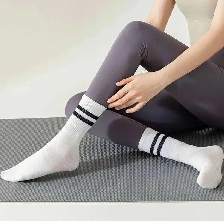 AvenLife™ Pilates Grip Socks