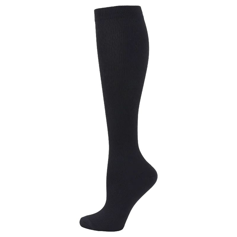 Everyday Graduated Compression Socks — 20–30 mmHg